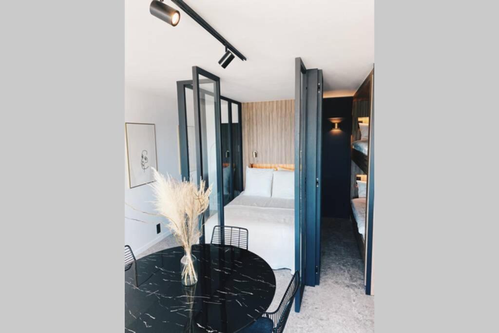 דירות אוסטנדה Wonderful Architect Designed Flat With Sea View מראה חיצוני תמונה